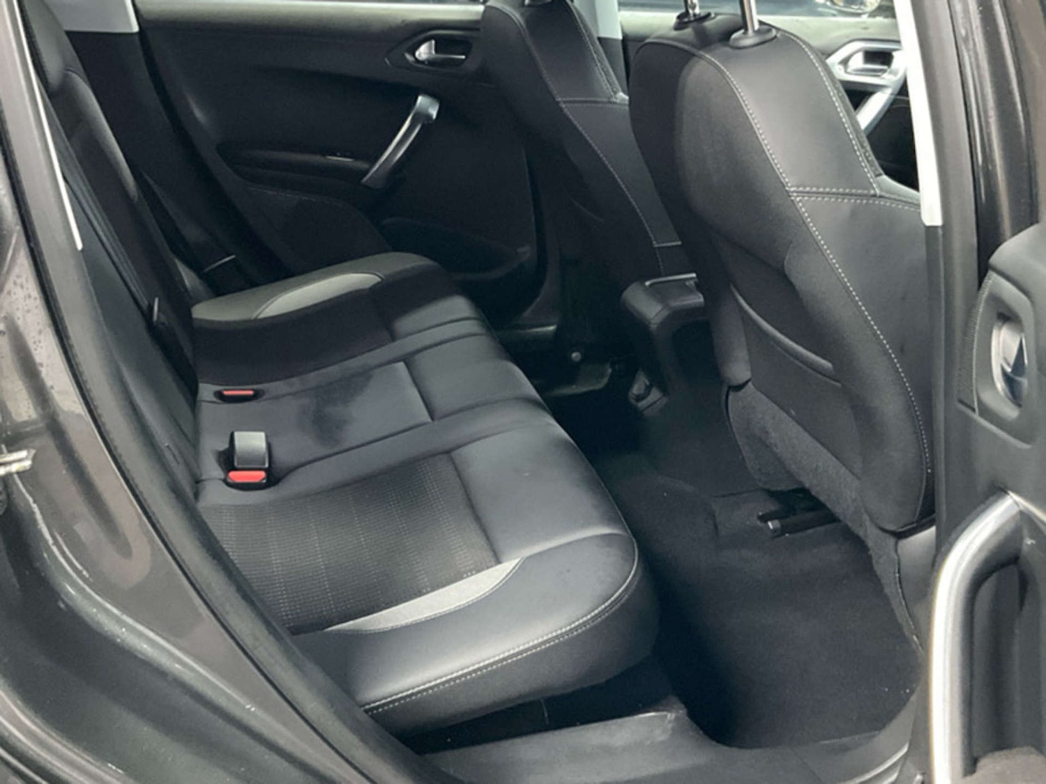 Used Peugeot 2008 2019 for sale - 77542690: Photo 4