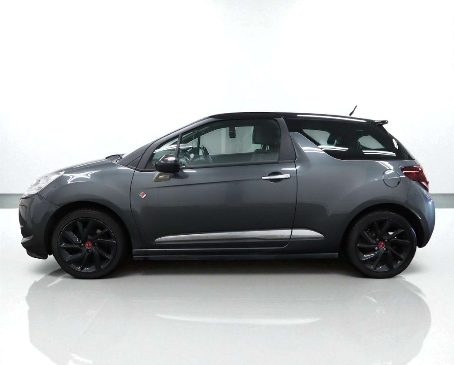 Used DS Automobiles DS 3 2017 for sale - 76132394: Photo 12