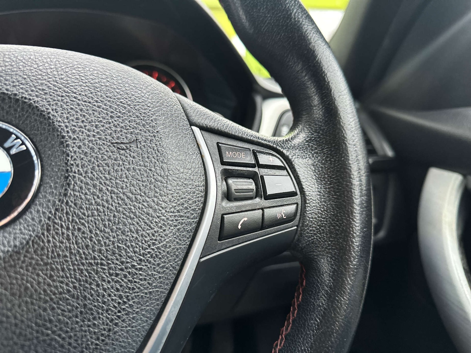 Used BMW 3 Series 2013 for sale - 77328619: Photo 30