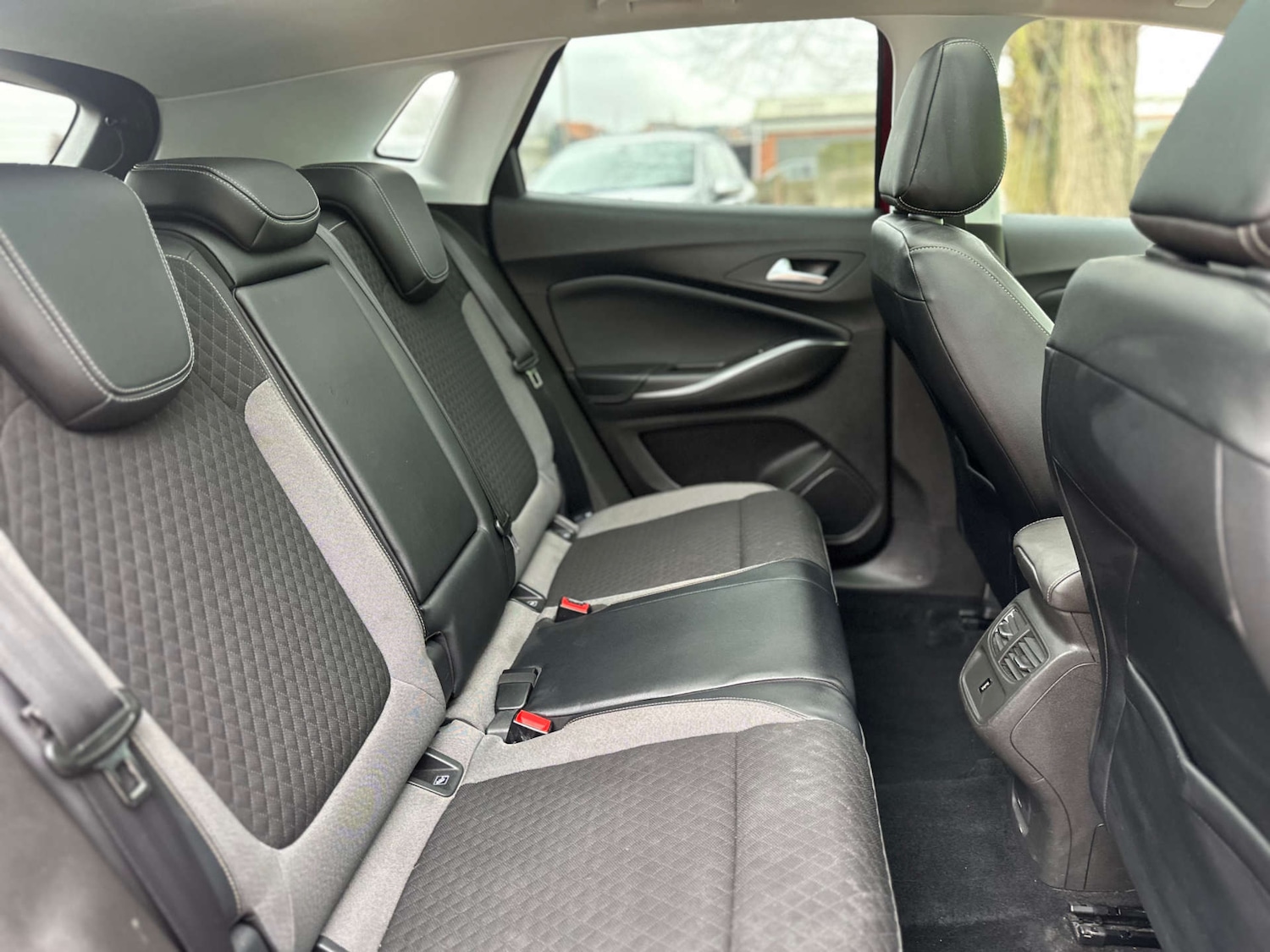 Used Vauxhall Grandland X 2018 for sale - 77921688: Photo 15