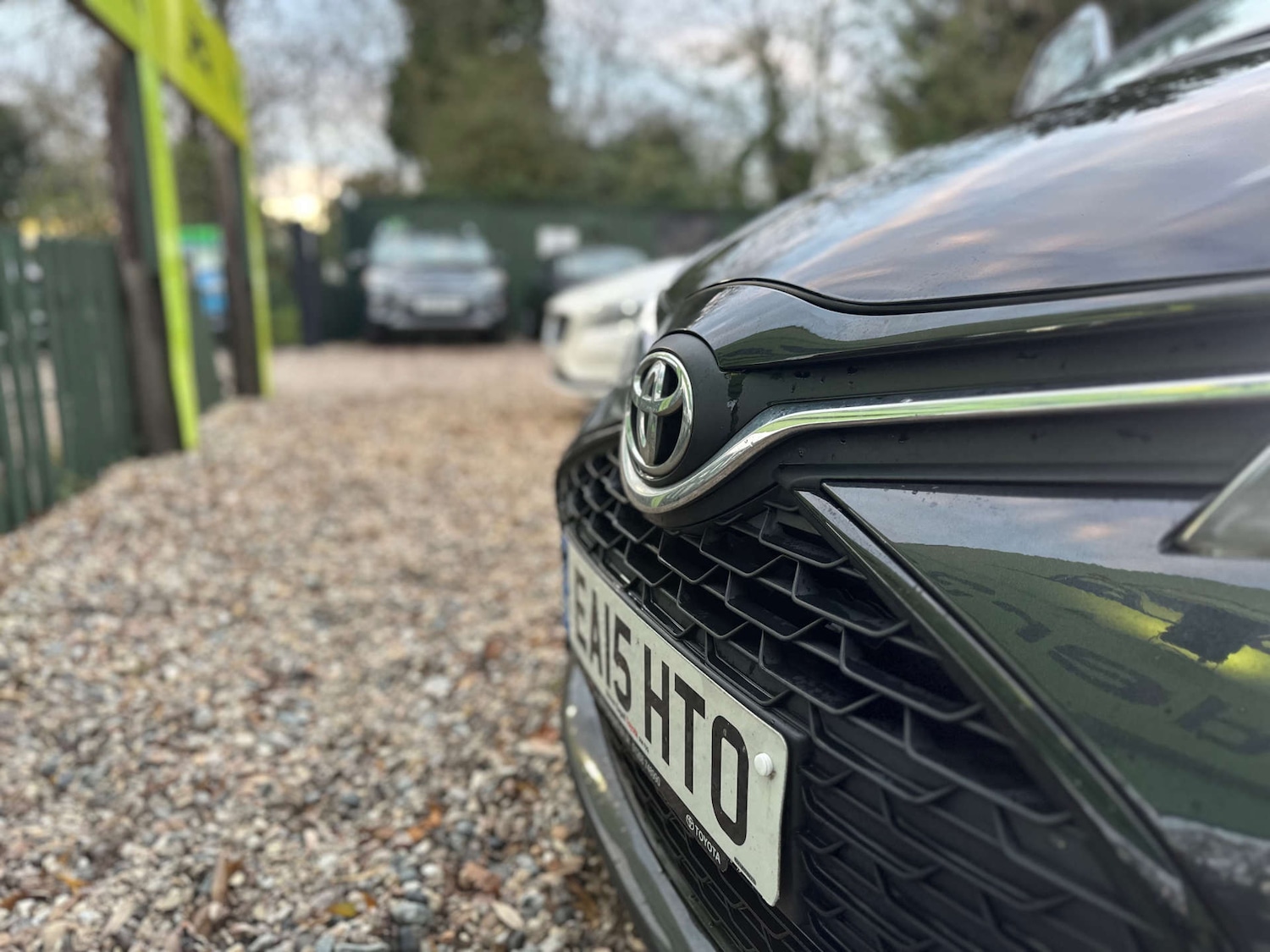 Used Toyota Yaris 2015 for sale - 76878105: Photo 34