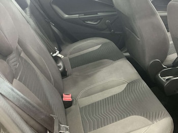 Used Ford Fiesta 2017 for sale - 78523382: Photo