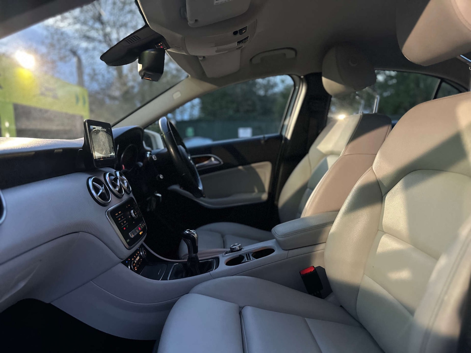 Used Mercedes-Benz A-Class 2017 for sale - 76520347: Photo 17