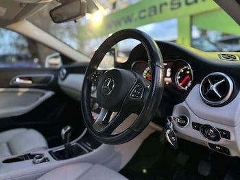 Used Mercedes-Benz A-Class 2017 for sale - 76520347: Photo