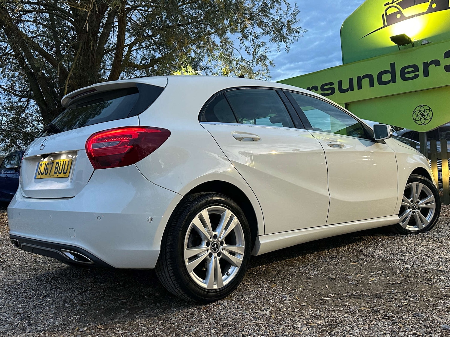 Used Mercedes-Benz A-Class 2017 for sale - 76520347: Photo 8