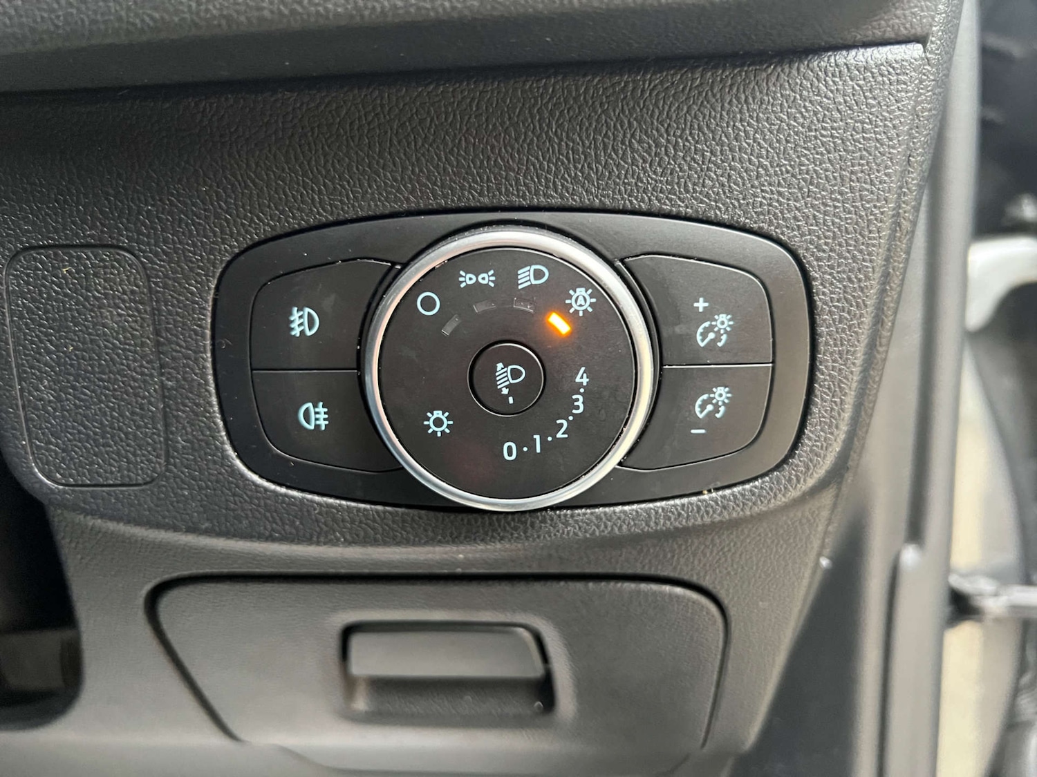 Used Ford Focus 2019 for sale - 76601621: Photo 25