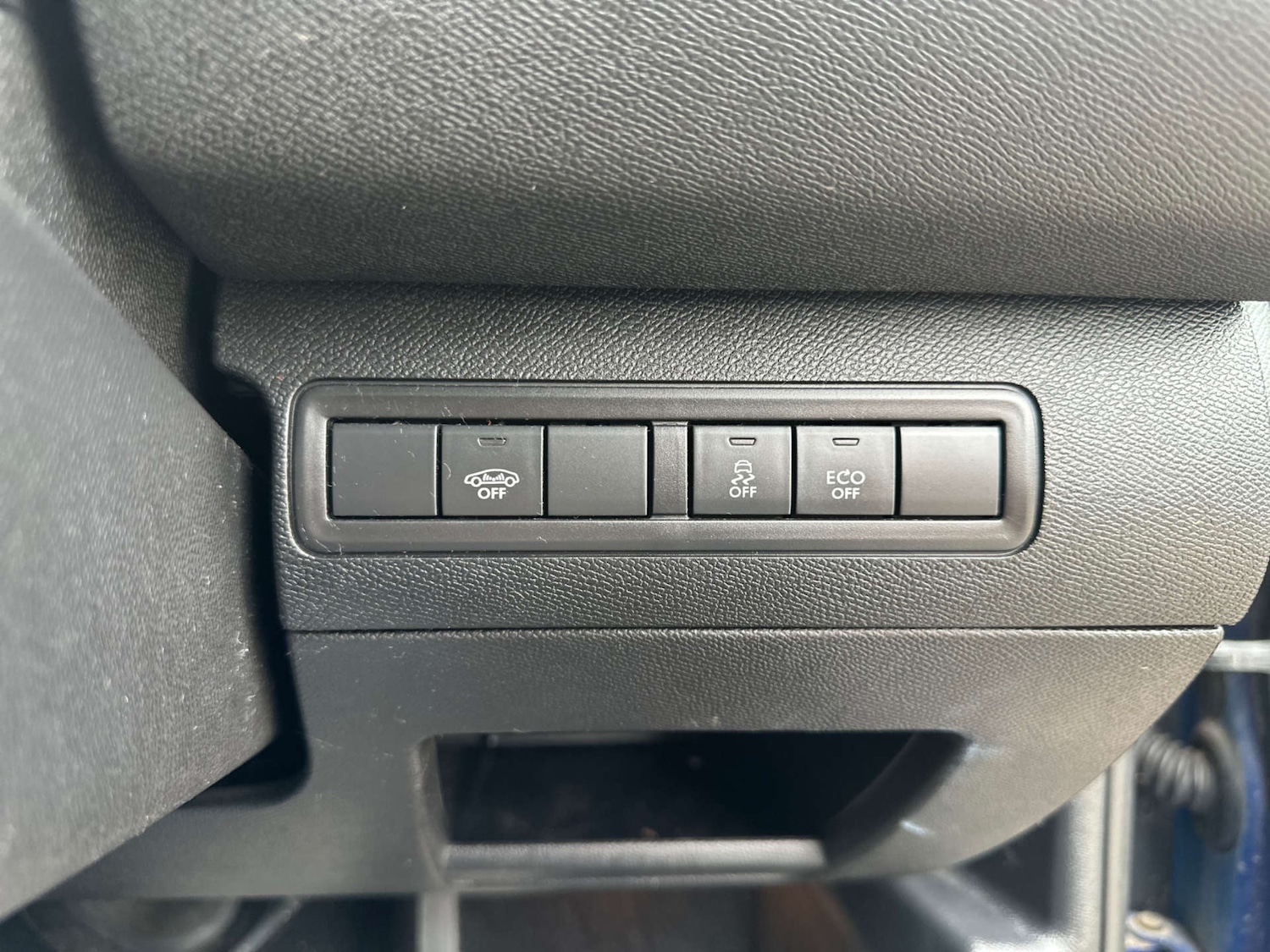 Used Peugeot 308 2015 for sale - 78080706: Photo 31