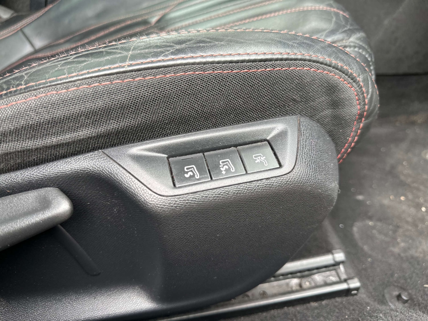 Used Peugeot 308 2015 for sale - 78080706: Photo 34