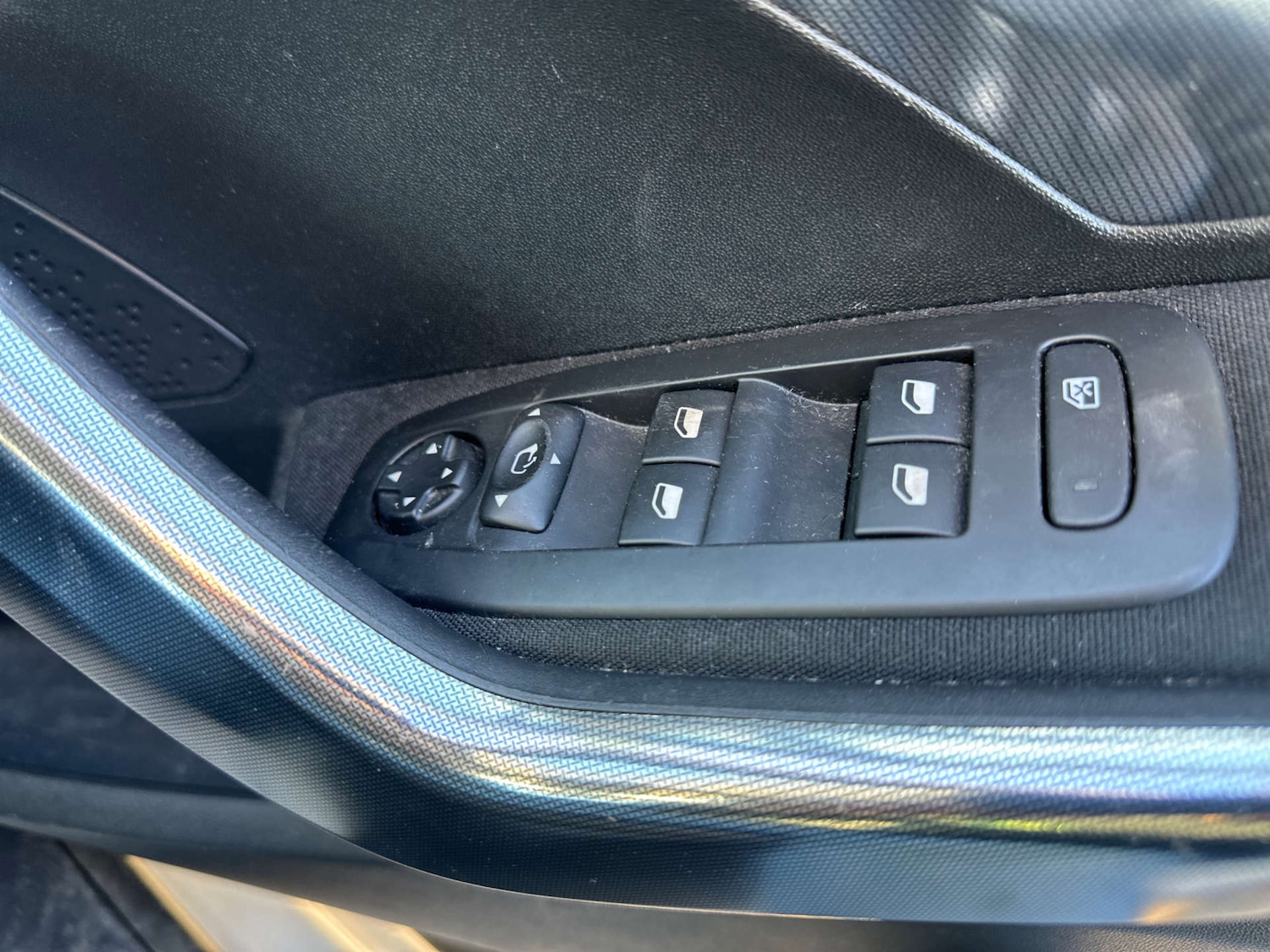 Used Peugeot 2008 2014 for sale - 78080705: Photo 29