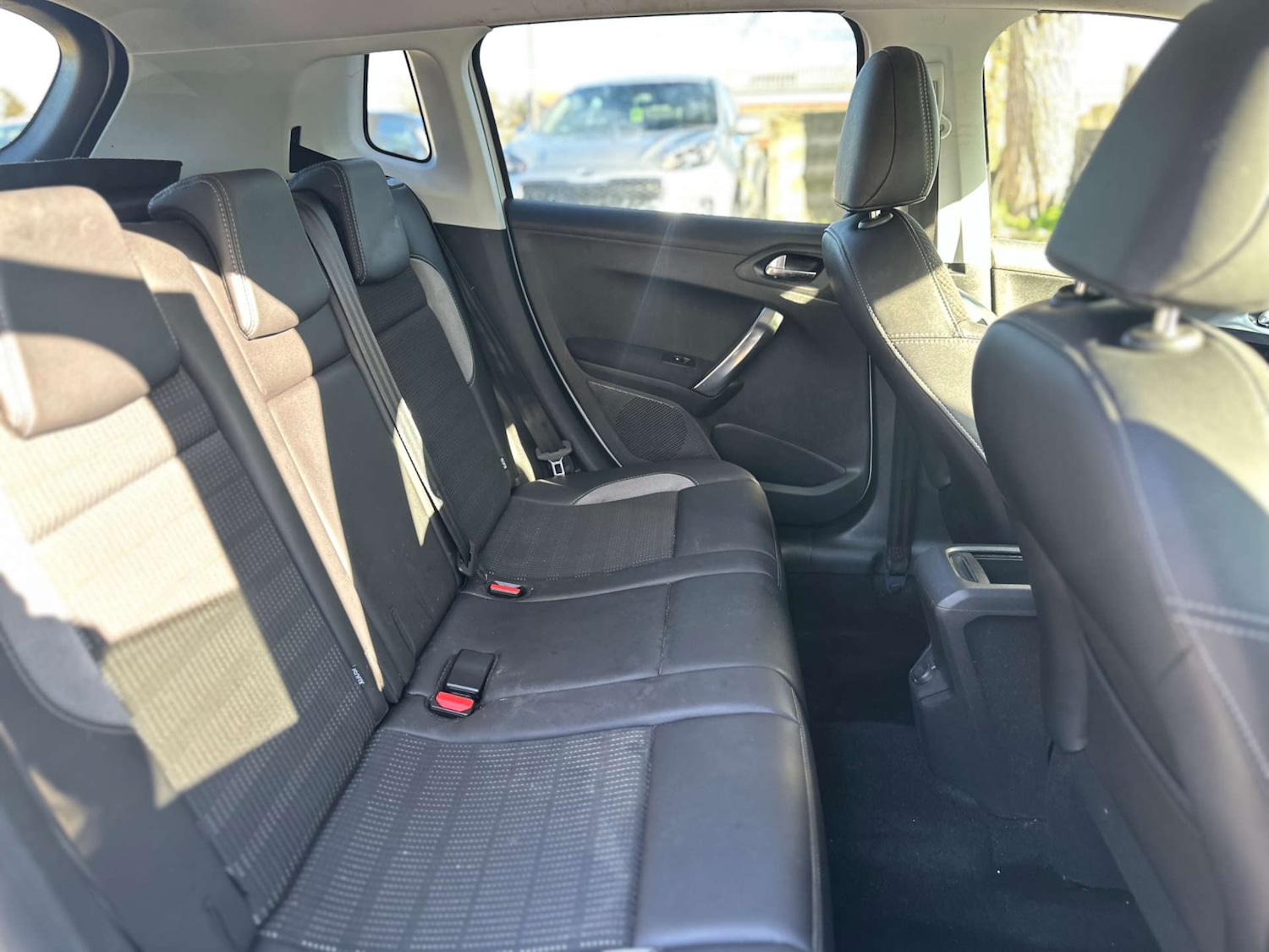 Used Peugeot 2008 2014 for sale - 78080705: Photo 9