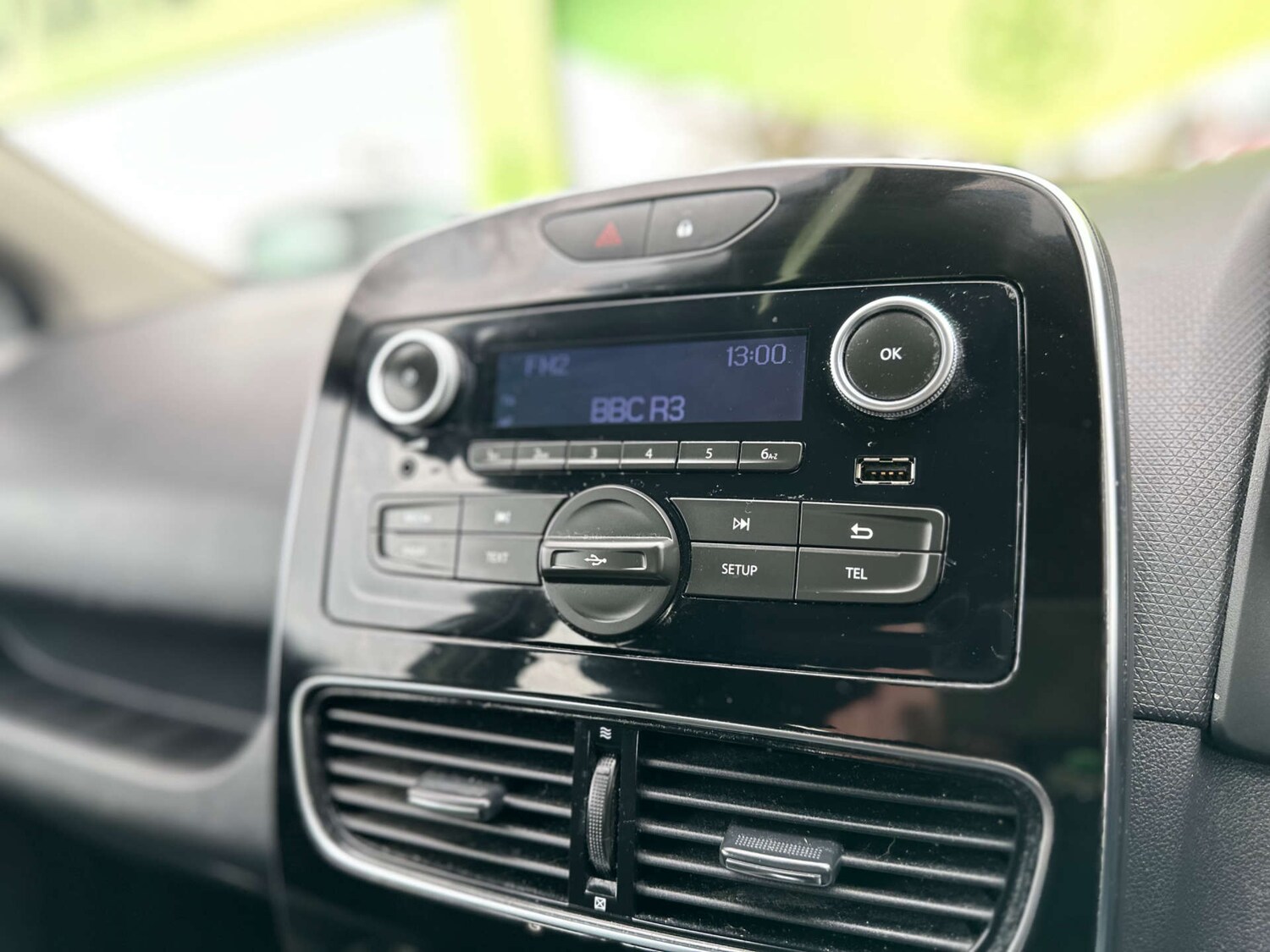 Used Renault Clio 2019 for sale - 77531854: Photo 19