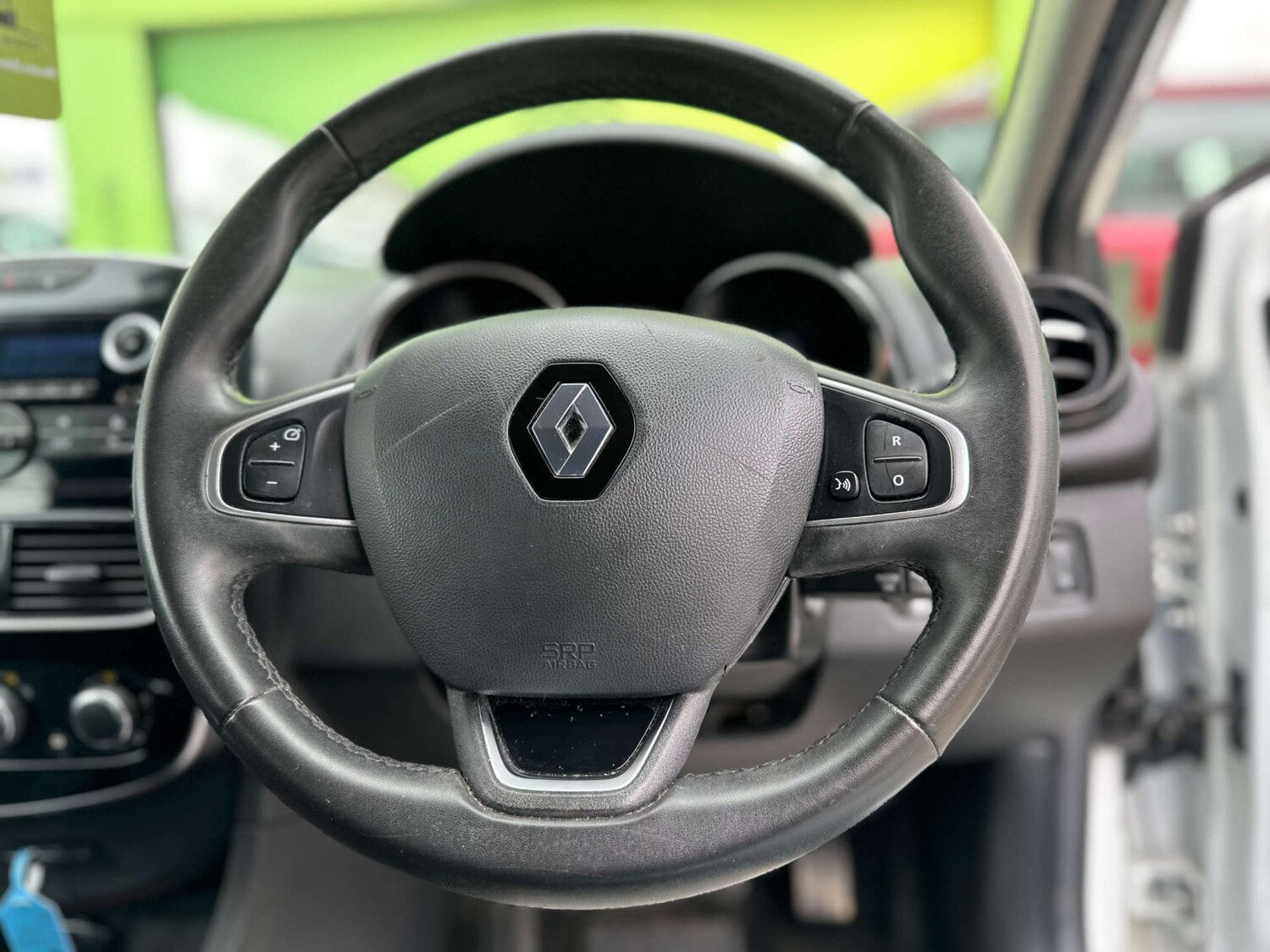 Used Renault Clio 2019 for sale - 77531854: Photo 29