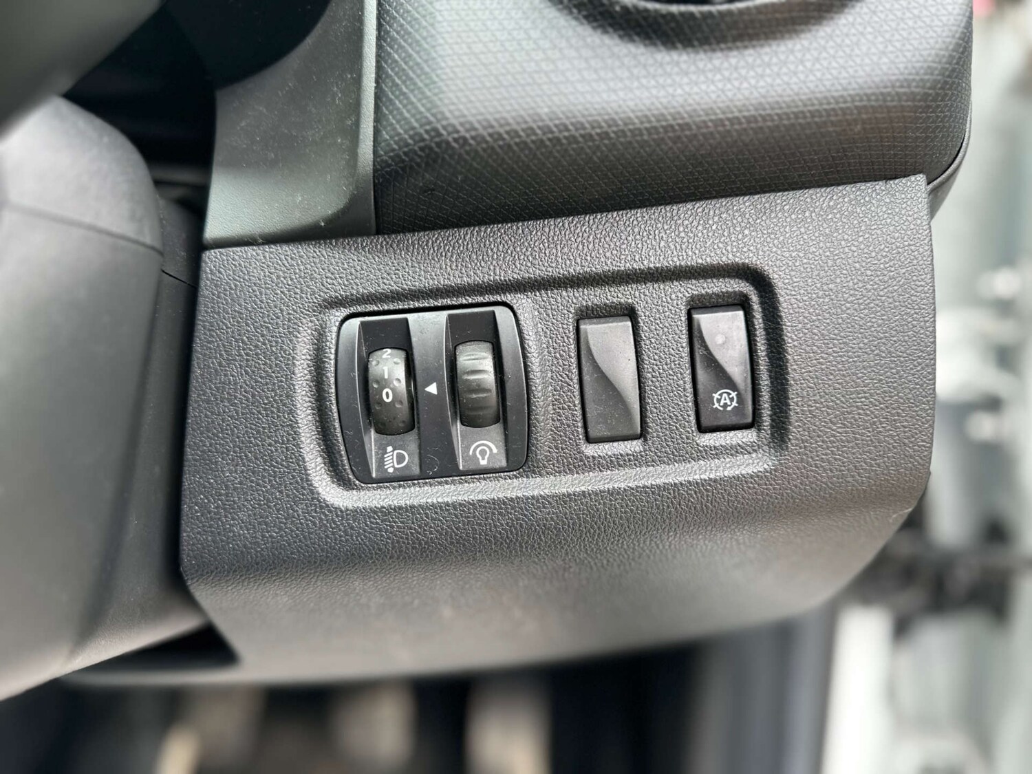 Used Renault Clio 2019 for sale - 77531854: Photo 31