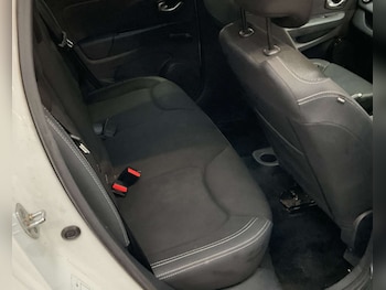 Used Renault Clio 2019 for sale - 77531854: Photo