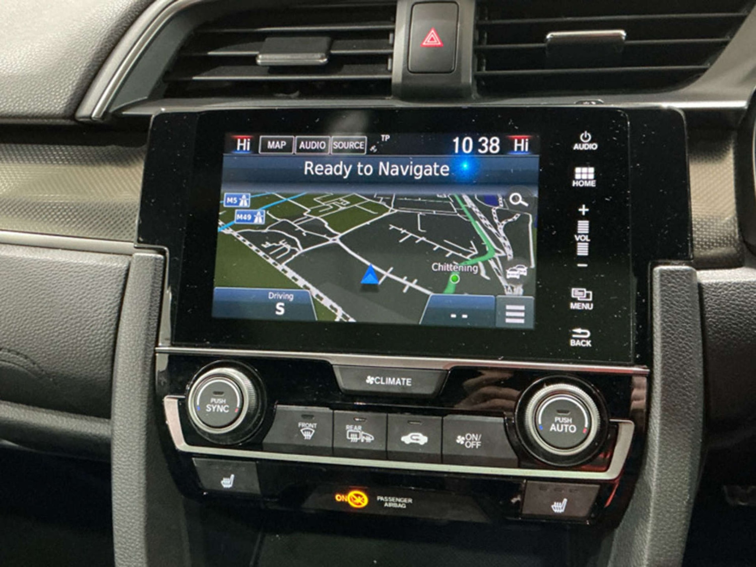 Used Honda Civic 2018 for sale - 77821706: Photo 2