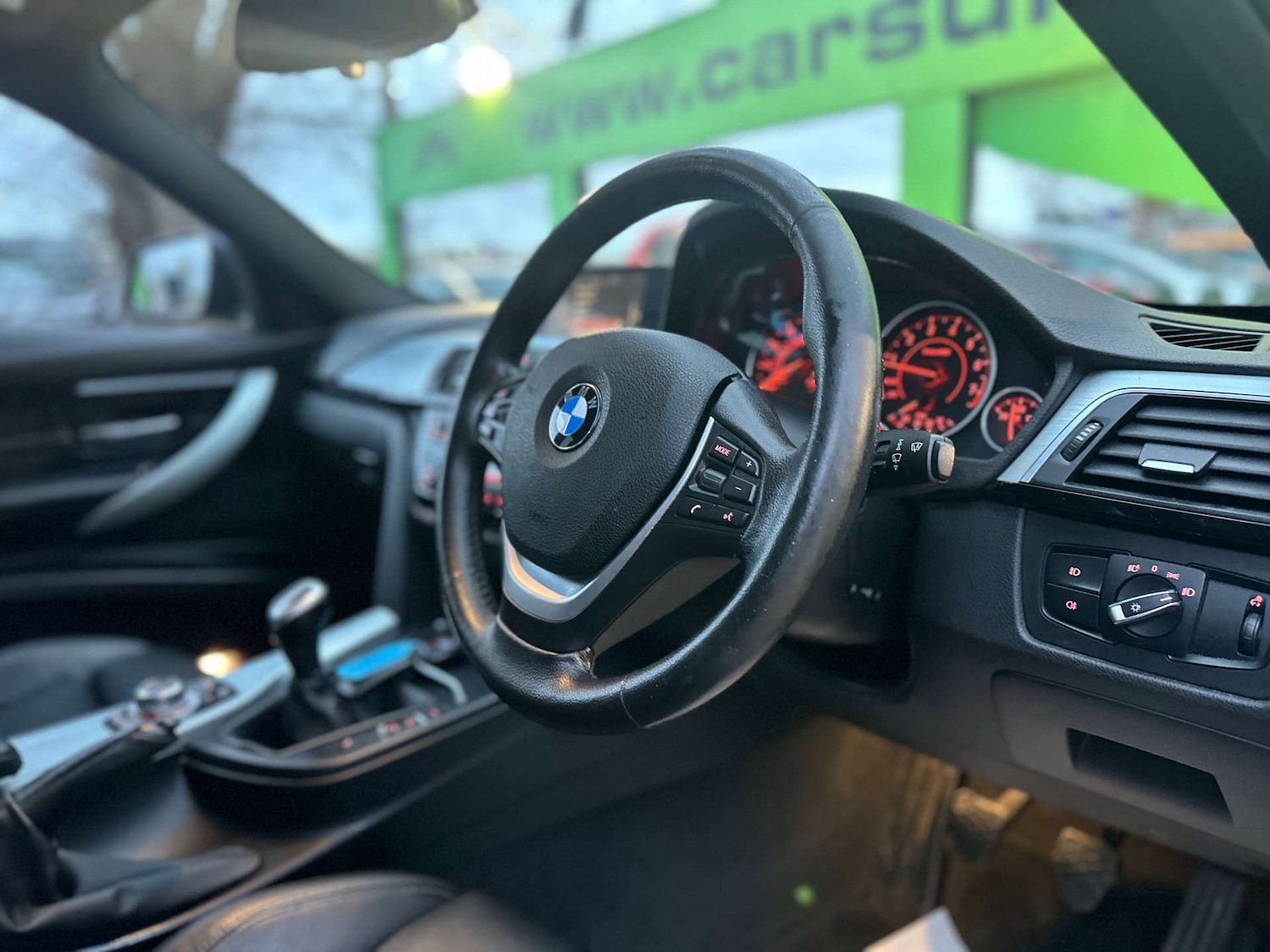 Used BMW 3 Series 2016 for sale - 76846791: Photo 2