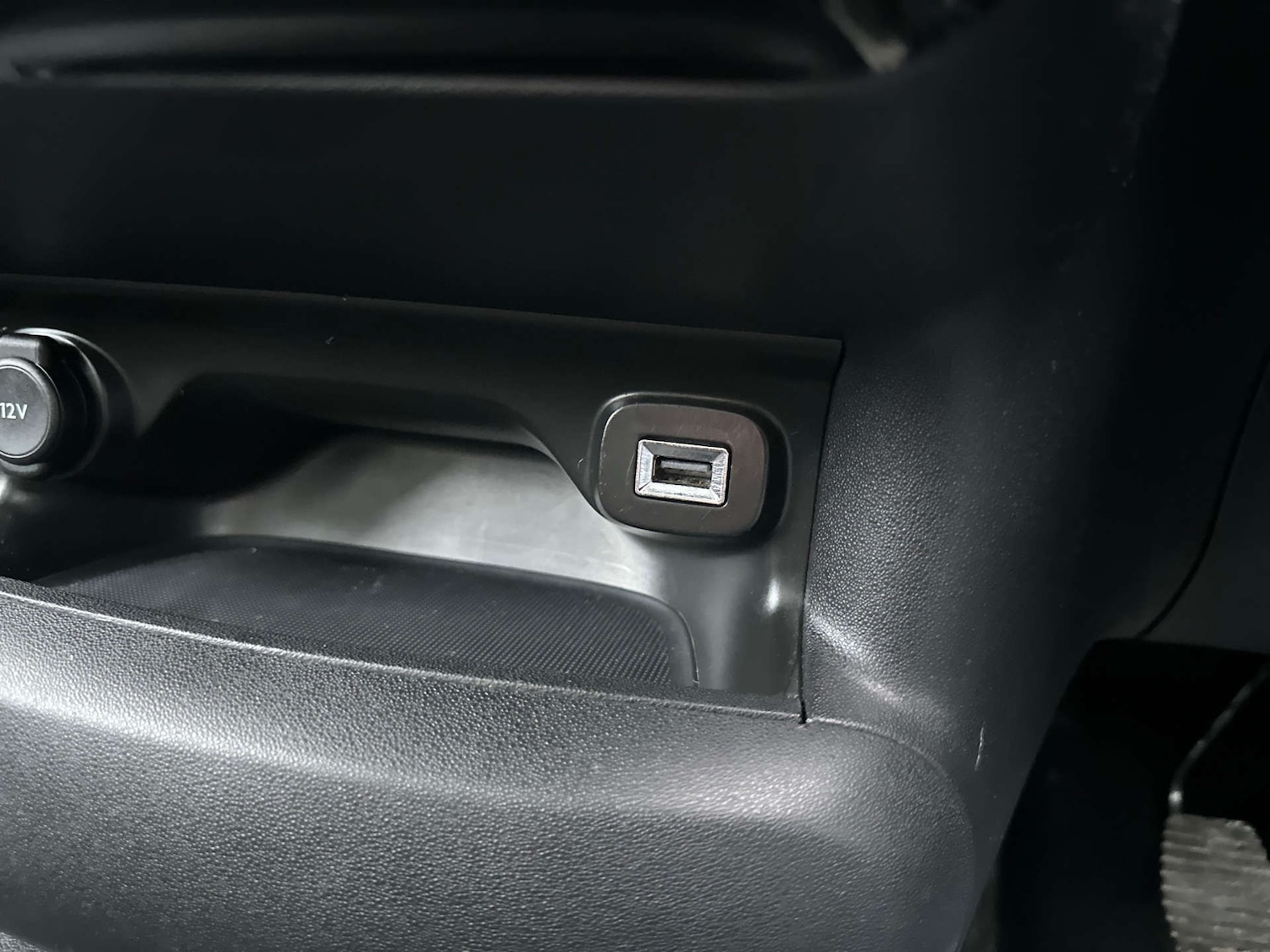 Used Citroen C4 Cactus 2019 for sale - 77113469: Photo 22