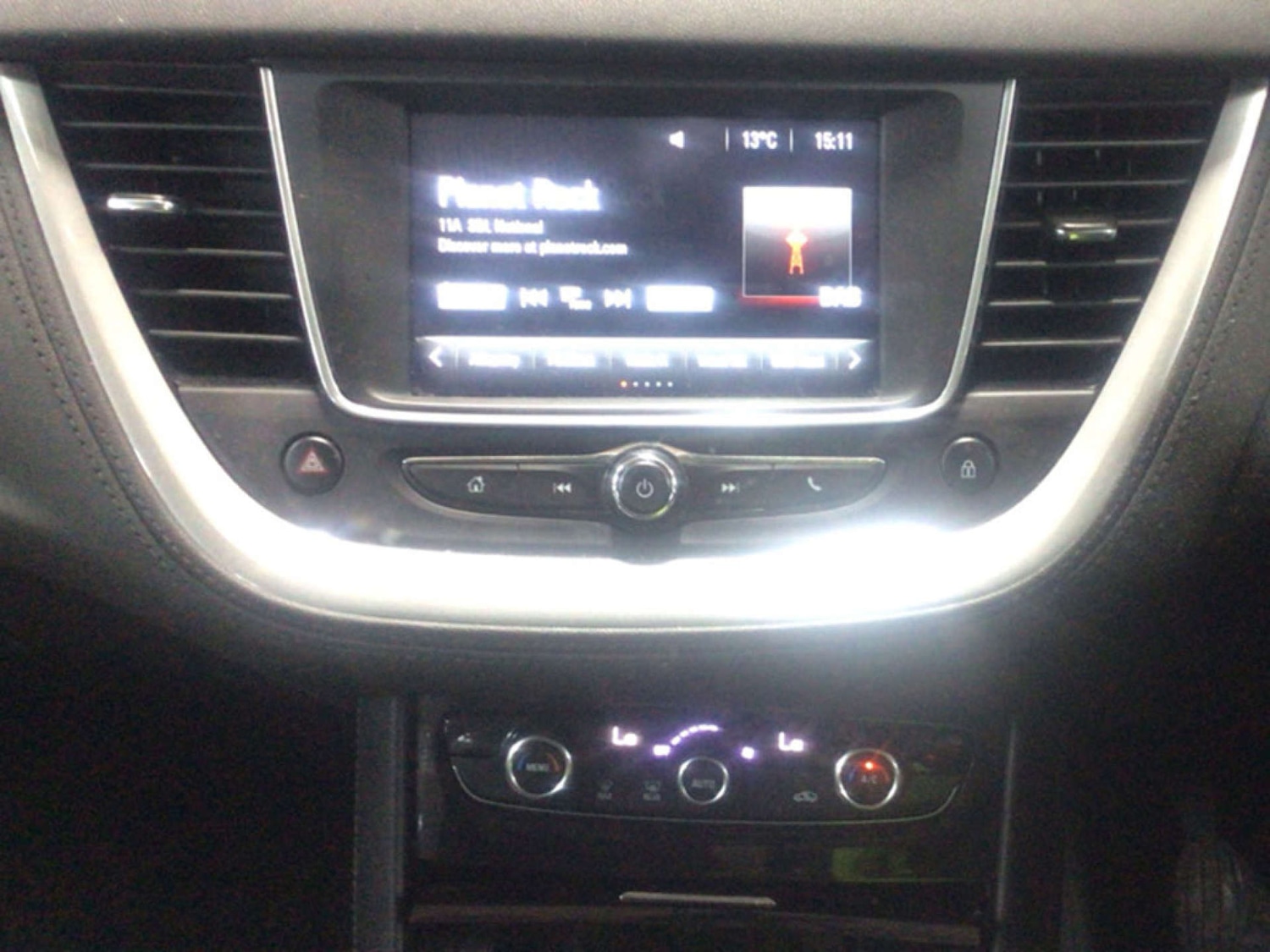 Used Vauxhall Grandland X 2018 for sale - 77933969: Photo 2