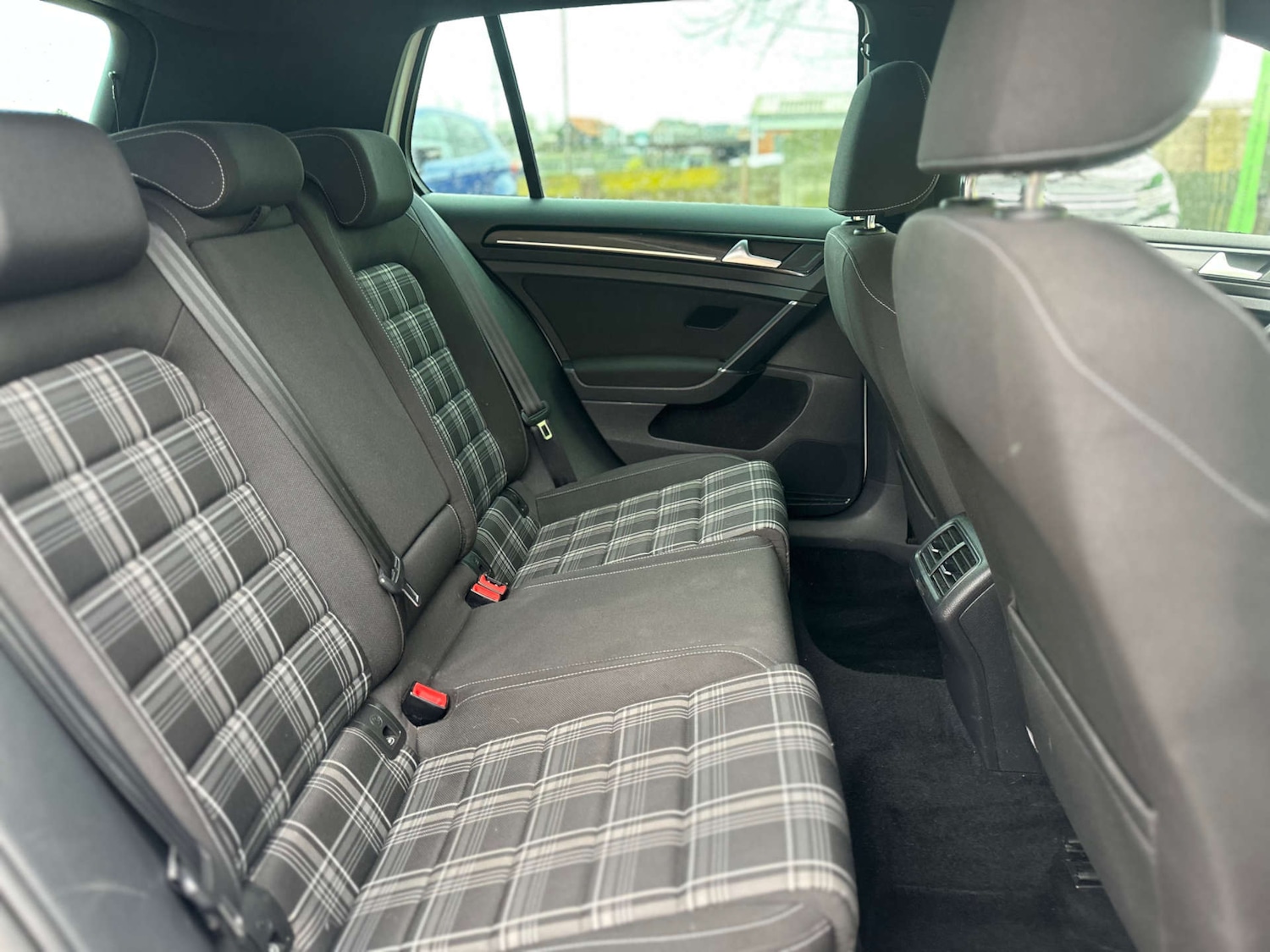 Used Volkswagen Golf 2014 for sale - 77636188: Photo 14