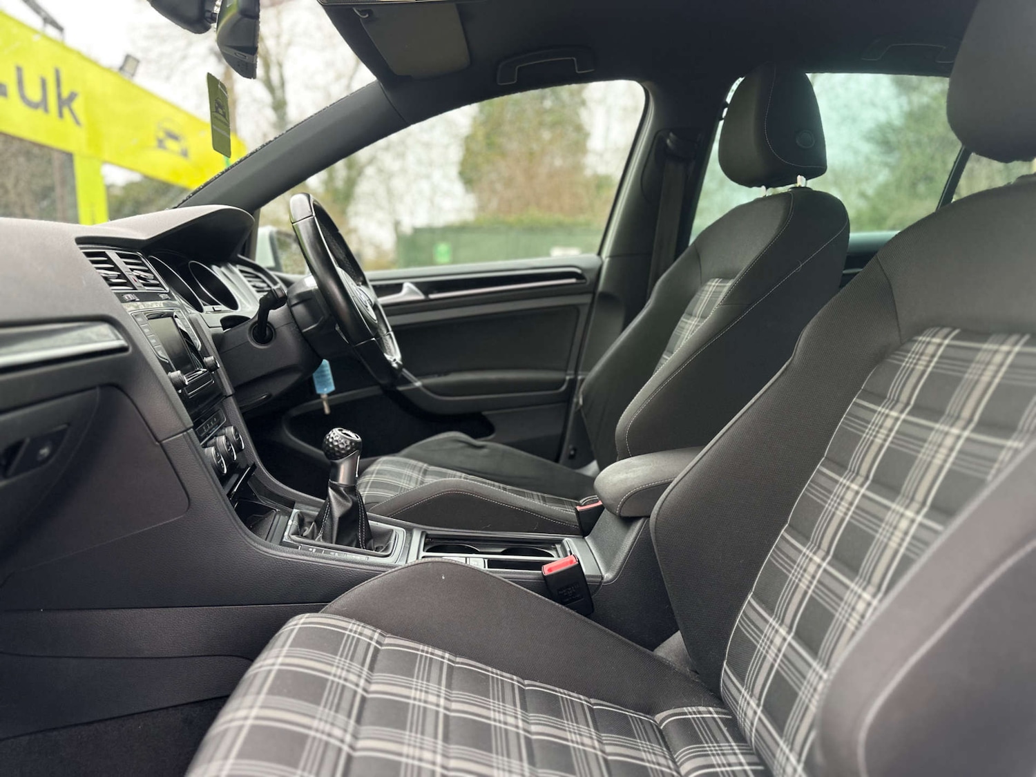 Used Volkswagen Golf 2014 for sale - 77636188: Photo 16