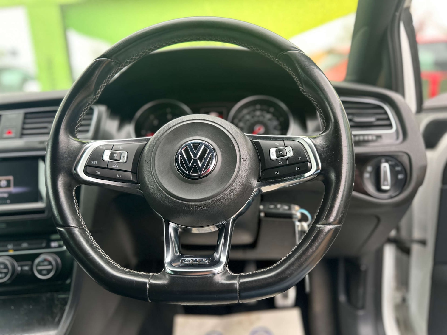 Used Volkswagen Golf 2014 for sale - 77636188: Photo 37