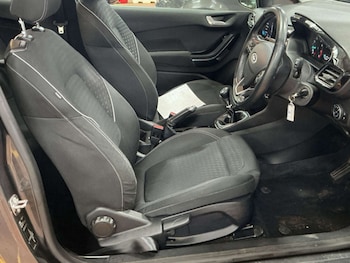 Used Ford Fiesta 2017 for sale - 78241832: Photo