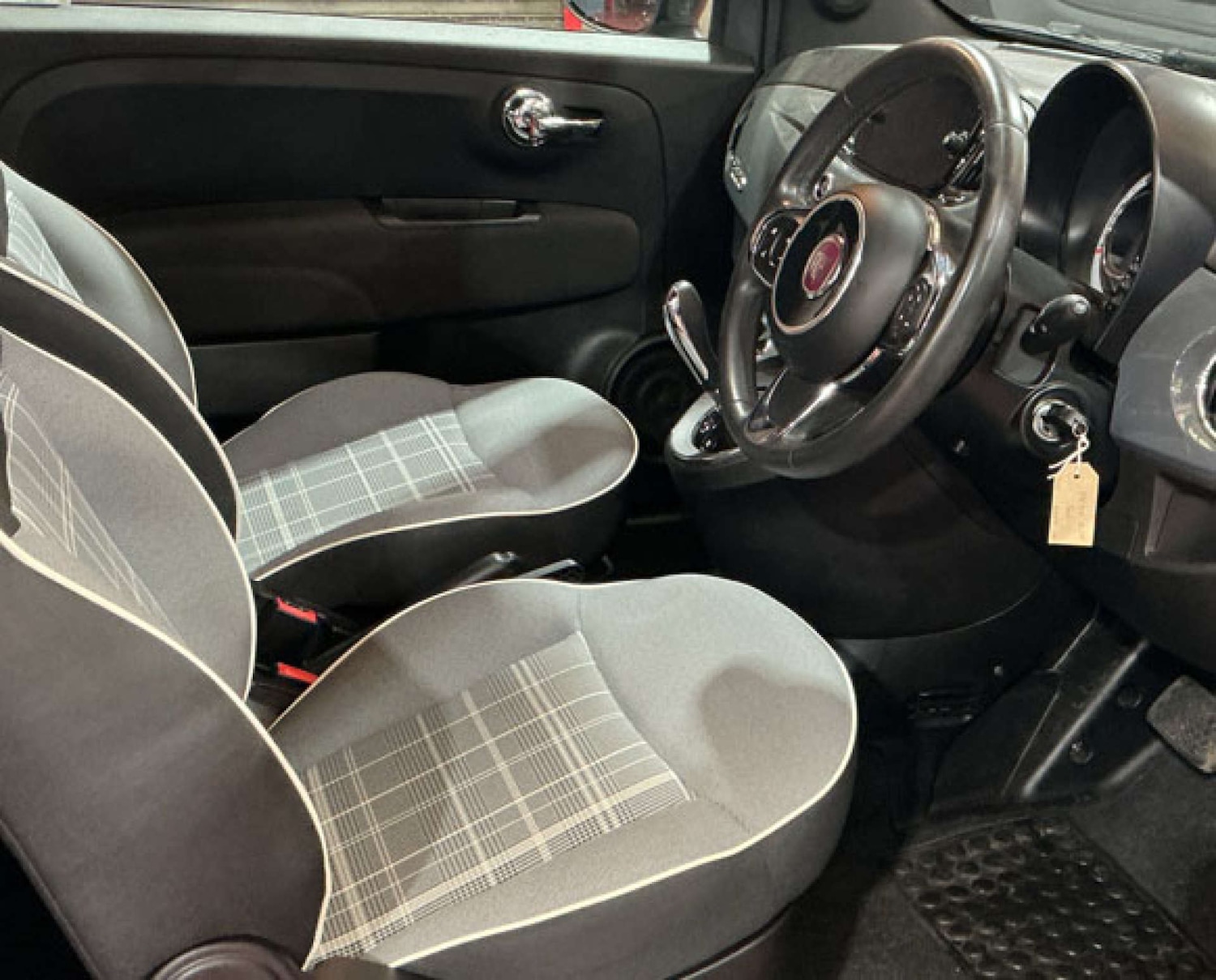 Used Fiat 500 2020 for sale - 76542272: Photo 3