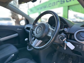 Used Mazda Mazda2 2009 for sale - 77236245: Photo