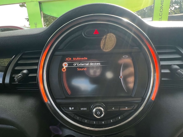 Used MINI Hatch 2015 for sale - 76170868: Photo 24