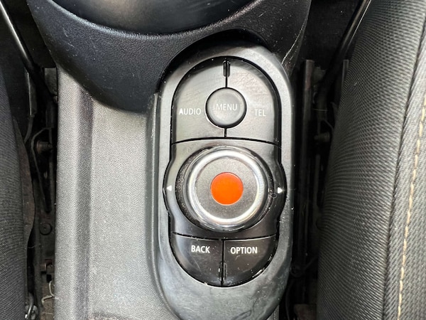 Used MINI Hatch 2015 for sale - 76170868: Photo 25