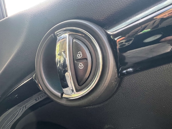 Used MINI Hatch 2015 for sale - 76170868: Photo 28