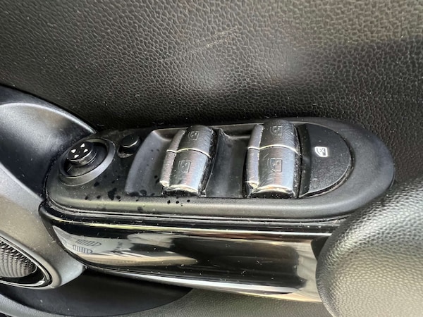 Used MINI Hatch 2015 for sale - 76170868: Photo 32