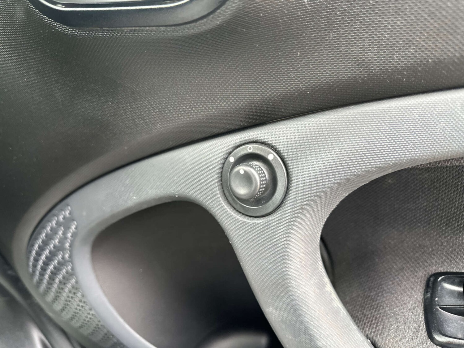 Used smart fortwo 2016 for sale - 77805565: Photo 26