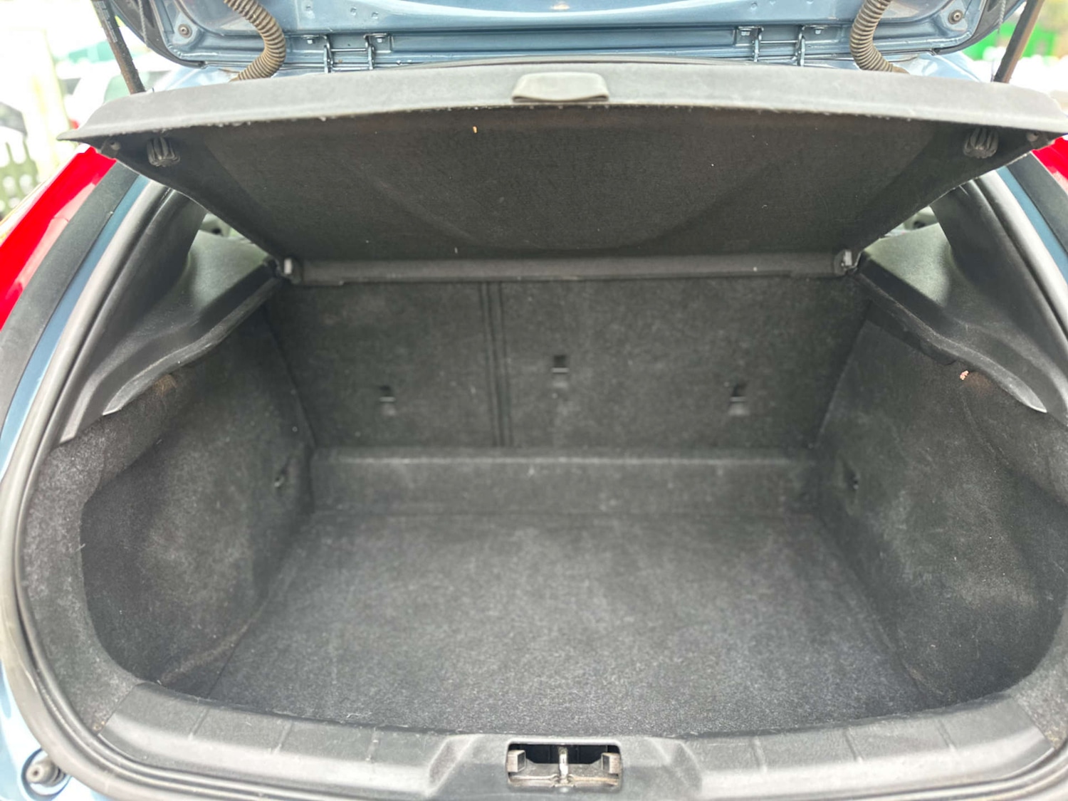 Used Volvo V40 2013 for sale - 77501214: Photo 14