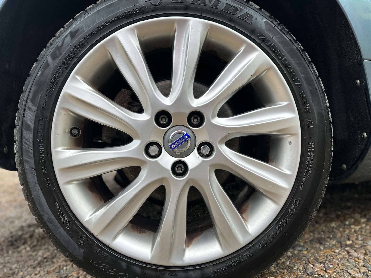 Used Volvo V40 2013 for sale - 77501214: Photo 9