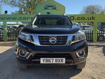 Used Nissan Navara 2017 for sale - 78371381: Photo