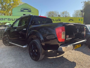 Used Nissan Navara 2017 for sale - 78371381: Photo