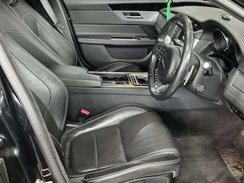 Used Jaguar XF 2018 for sale - 79778491: Photo