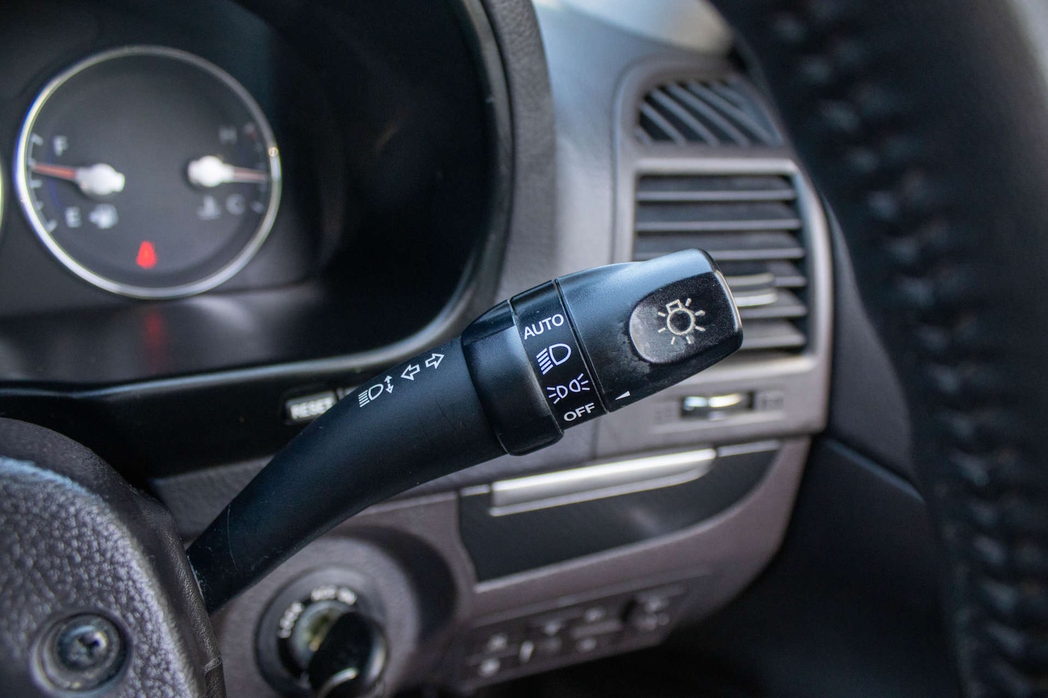 Used Hyundai Santa Fe 2012 for sale - 78210410: Photo 18