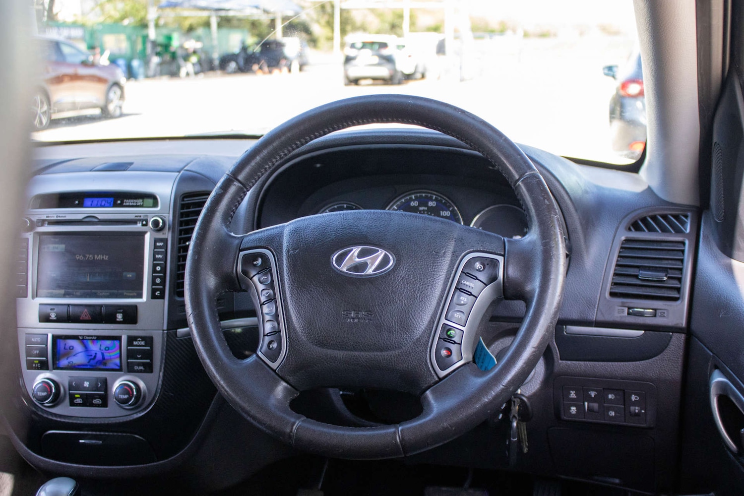Used Hyundai Santa Fe 2012 for sale - 78210410: Photo 20