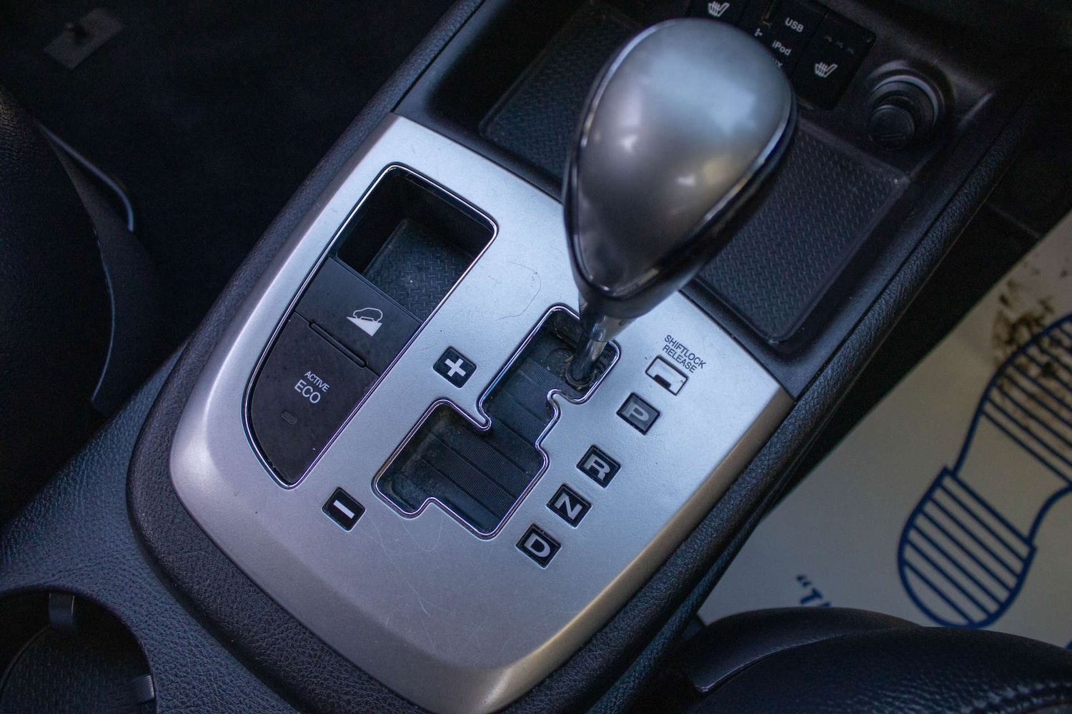 Used Hyundai Santa Fe 2012 for sale - 78210410: Photo 26