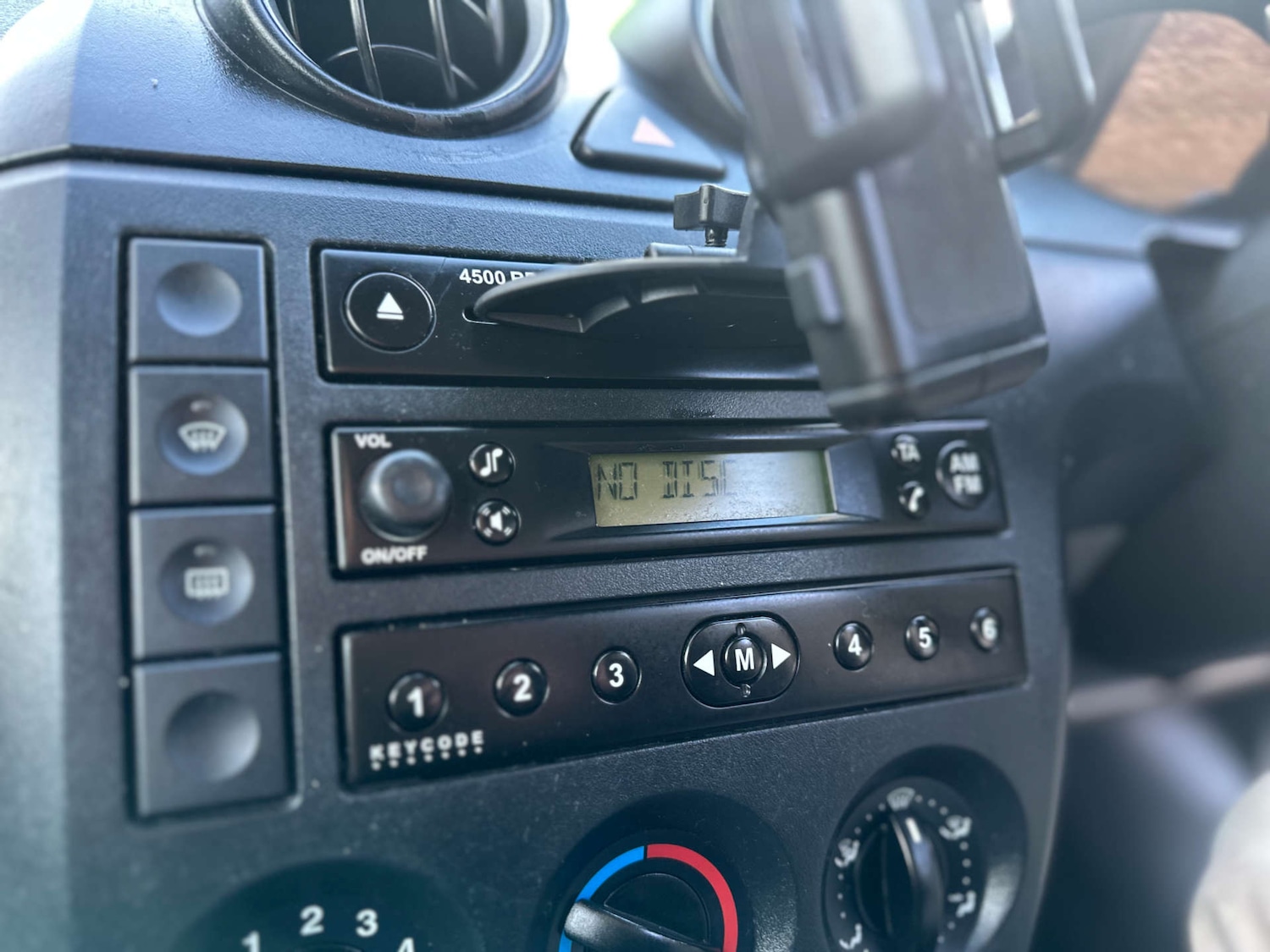 Used Ford Fiesta 2003 for sale - 77571253: Photo 3