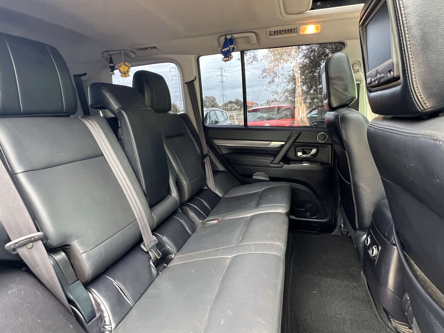 Used Mitsubishi Shogun 2010 for sale - 76391181: Photo 12