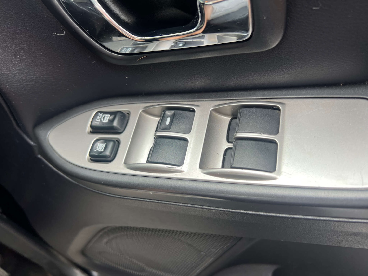 Used Mitsubishi Shogun 2010 for sale - 76391181: Photo 26