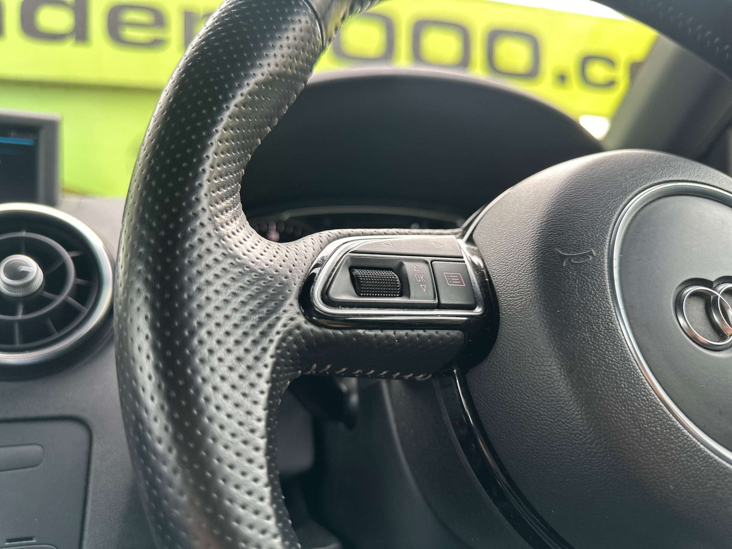 Used Audi A1 2013 for sale - 76451739: Photo 28