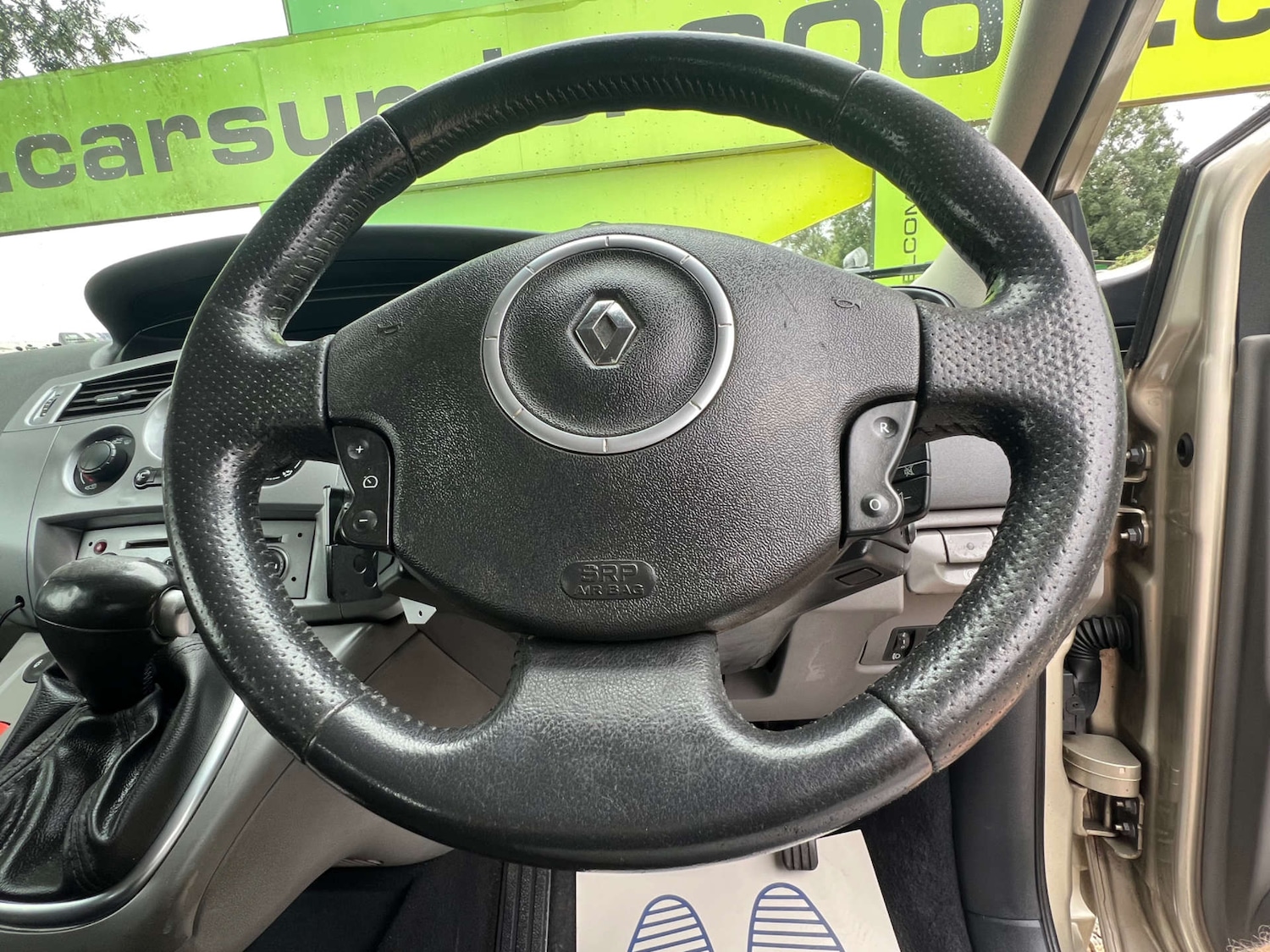 Vehicle 28