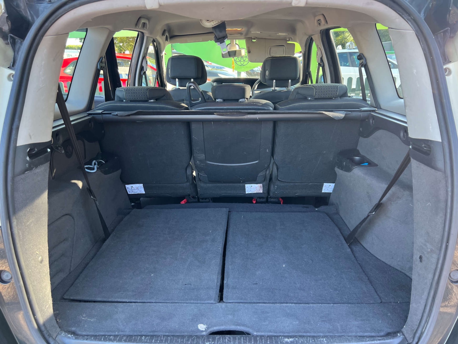 Used Renault Grand Scenic 2009 for sale - 77571252: Photo 15