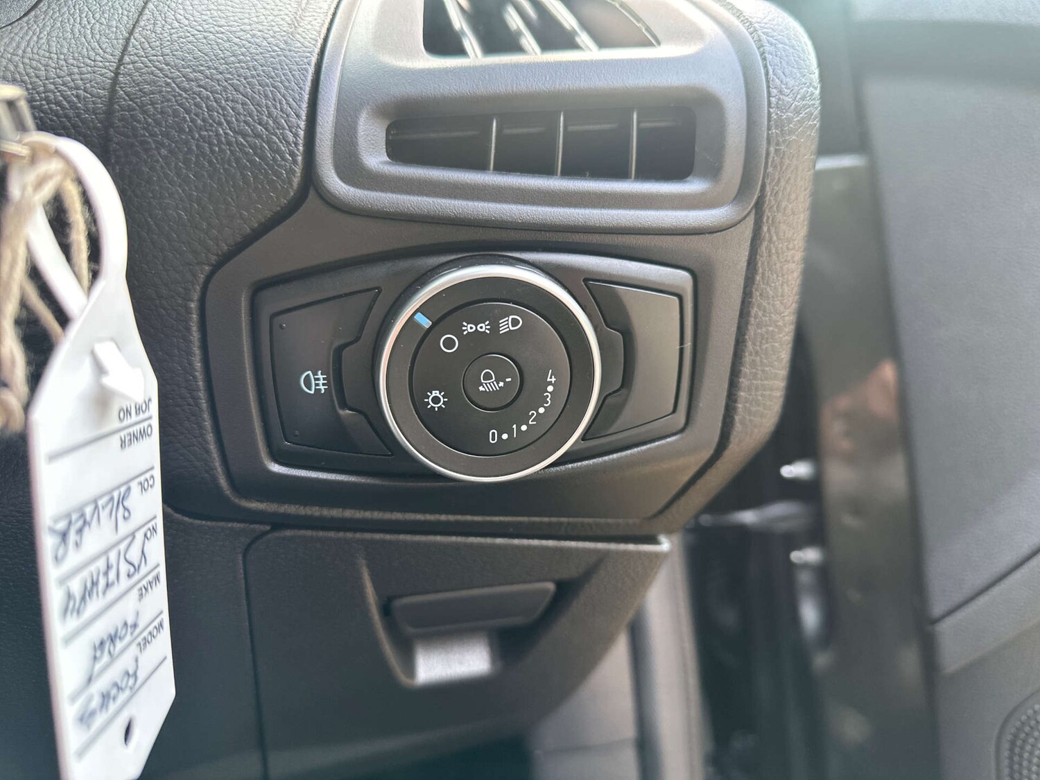 Used Ford Focus 2017 for sale - 76601627: Photo 27