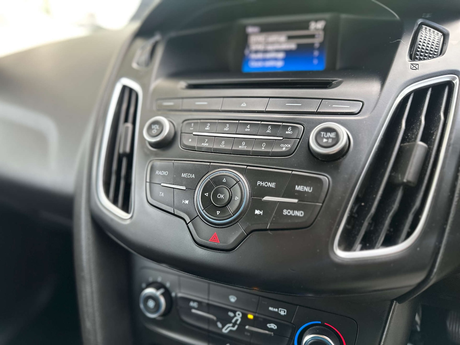 Used Ford Focus 2017 for sale - 76601627: Photo 3