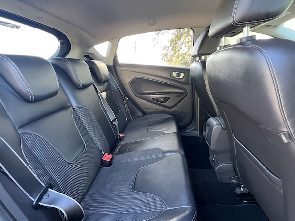 Used Ford Fiesta 2014 for sale - 75760899: Photo 13
